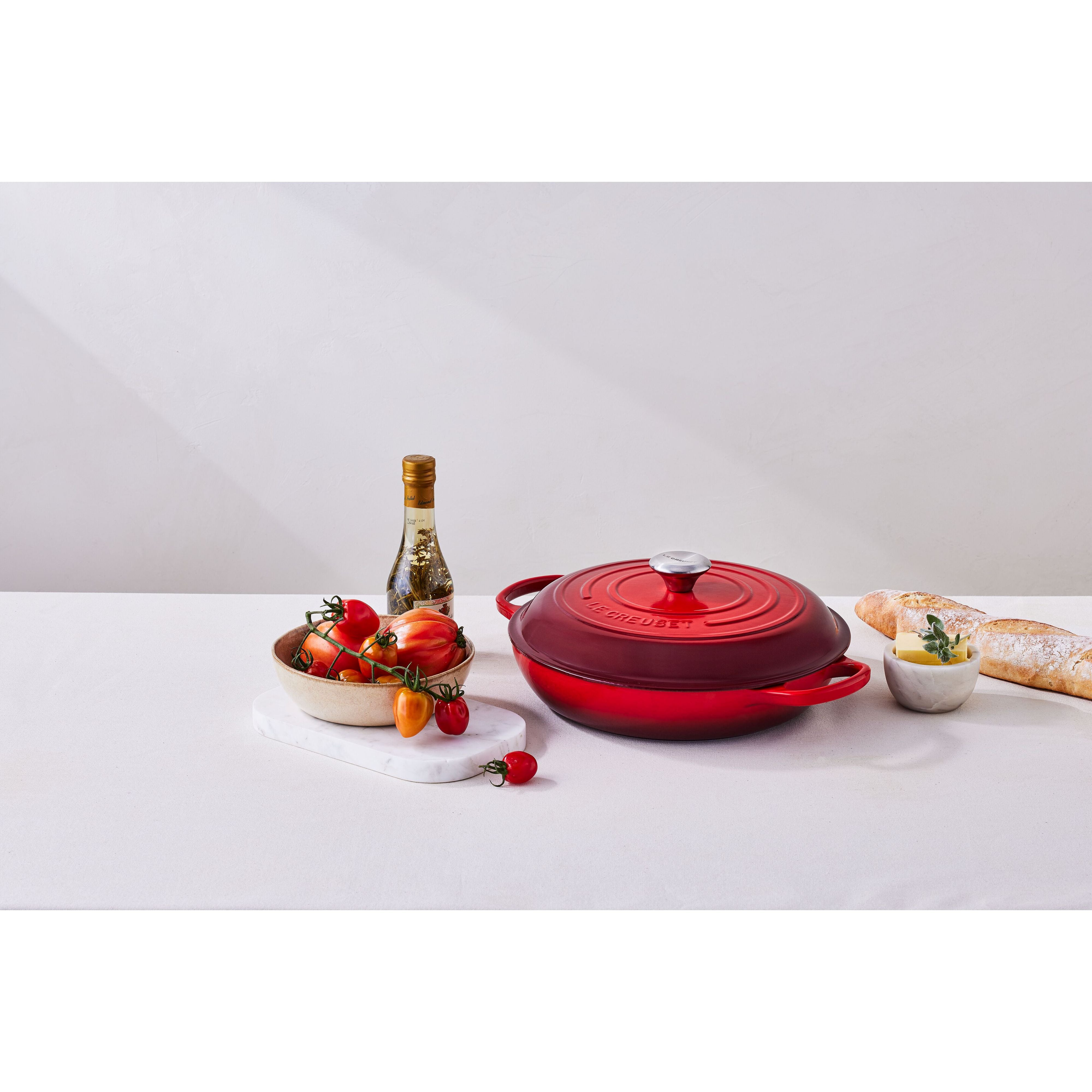 Le Creuset 3.5L Cherry Red / Cerise Shallow Braiser (30 cm) Holidays
