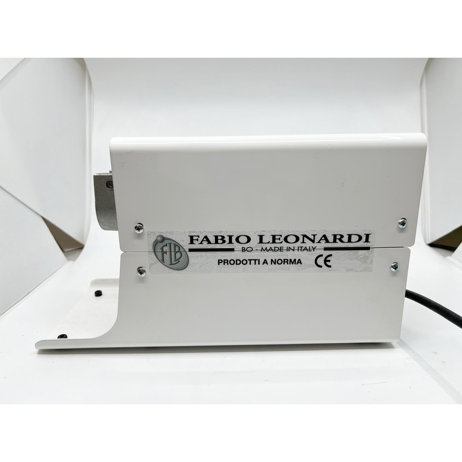 Fabio Leonardi MR8 1/2 HP SP3 Tomato Machine w/ Powder Coated Motor - Scuffed Body -  Open Box